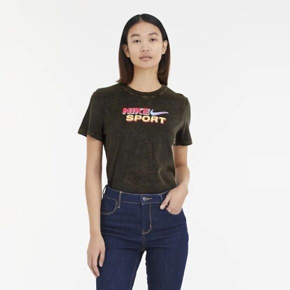 Nike Womens Sportswear Cotton Logo T-Shirt,Black,X-Small - Picture 2 of 16